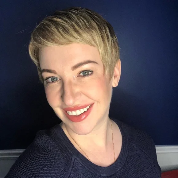 Jon Renau Short Blonde Pixie Cut Wig - Picture 4 of 16